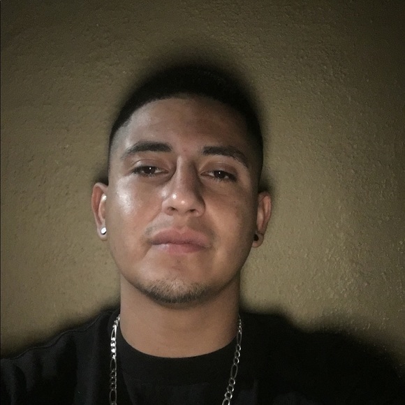 Meet your Posher, Francisco - Picture 1 of 1